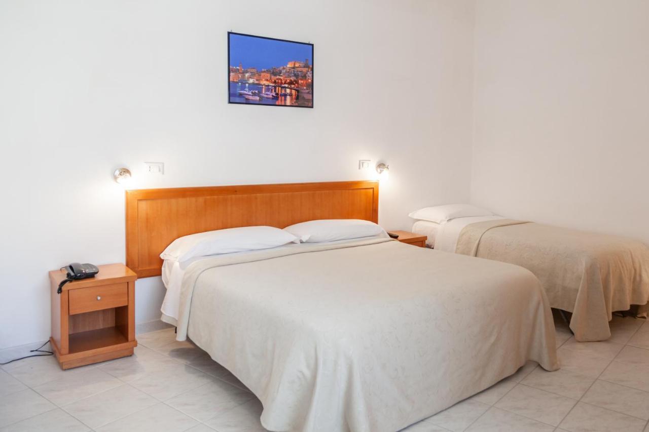 Hotel Viola Gaeta Exterior photo